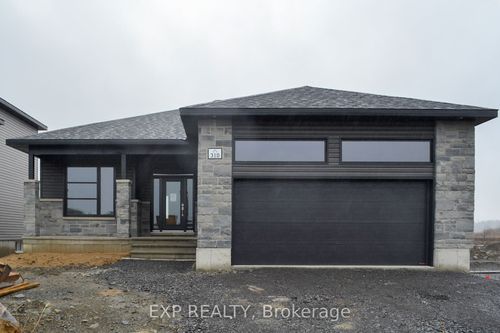 310 Turquoise St, Rockland, ON, K4K0N5 | Card Image