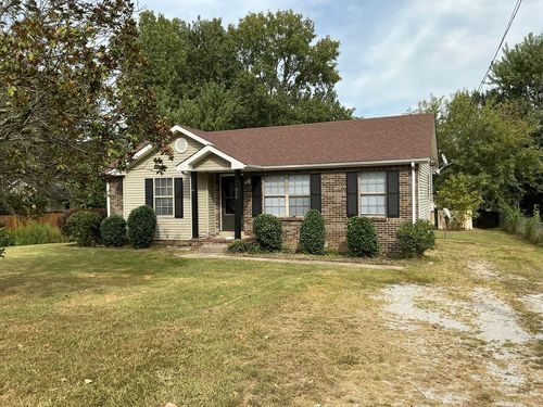 575 Brady Dr, Clarksville, TN, 37042-6054 | Card Image