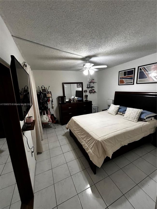 112D - 9321 Sw 4th St, Condo with 2 bedrooms, 1 bathrooms and null parking in Miami FL | Image 18