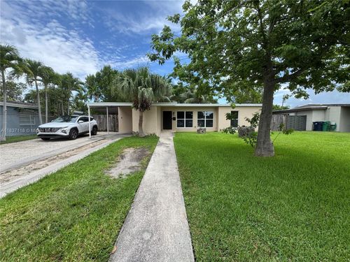 9761 Bahama Dr, Cutler Bay, FL, 33189-1564 | Card Image