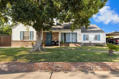 2013 Verano St, Sacramento, CA, 95838-4031 | Card Image