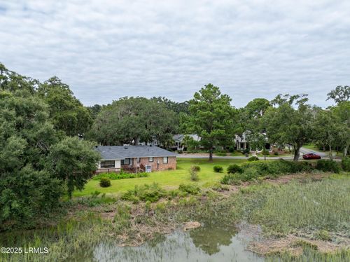 807 11th St, Port Royal, SC, 29935-2403 | Card Image