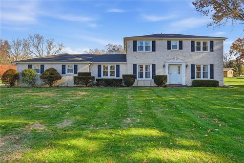 2955 Chaucer Dr Ne, Canton, OH, 44721-3610 | Card Image