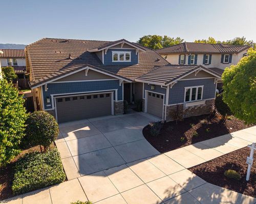 936 Jaguar Pl, Gilroy, CA, 95020-9361 | Card Image