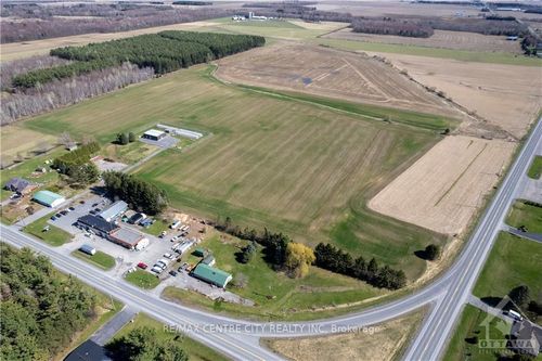 4402 County 10 Rd, Prescott Russell, ON, K0B1R0 | Card Image