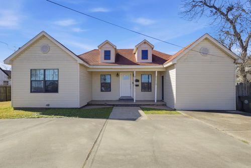 3815 Pure Atlantic Rd, Groves, TX, 77619-6339 | Card Image