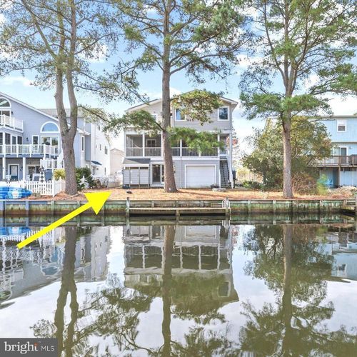 309 W 7th St, BETHANY BEACH, DE, 19930-9793 | Card Image