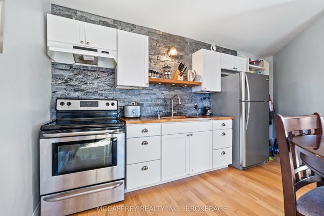 243 County Rd 17, House other with 2 bedrooms, 1 bathrooms and 6 parking in Newburgh ON | Image 14