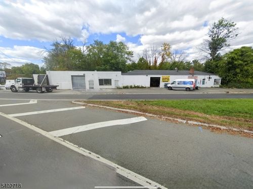 1050 Valley St, Vauxhall, NJ, 07088-1039 | Card Image