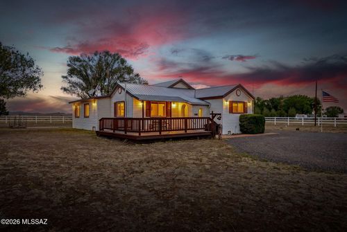 260 W Main St, Springerville, AZ, 85938-7204 | Card Image