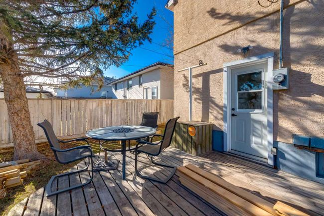 427 53 Avenue Sw, Home with 4 bedrooms, 3 bathrooms and 4 parking in Calgary AB | Image 35