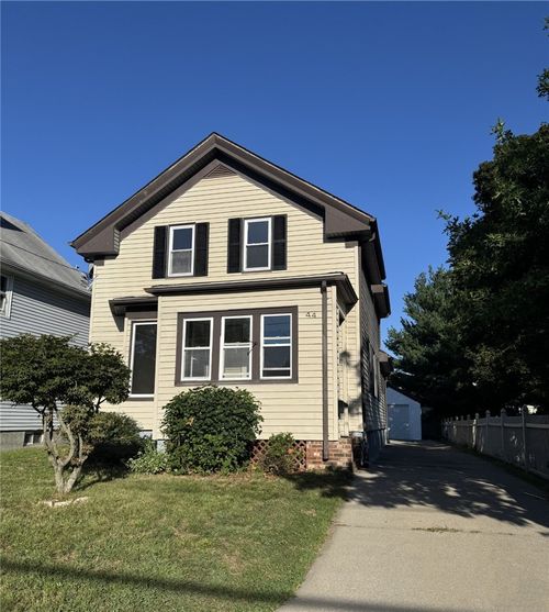 44 Walnut Street, East Providence, RI, 02914 | Card Image