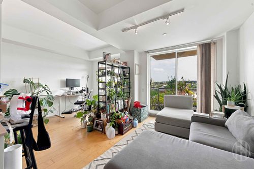 10e-343 4th Ave, Brooklyn, NY, 11215-2723 | Card Image