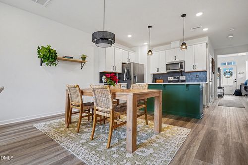 1581 Wendell Valley Blvd, Wendell, NC, 27591-6040 | Card Image