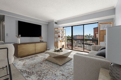 apt-410-15 N Beacon St, Boston, MA, 02134-1939 | Card Image