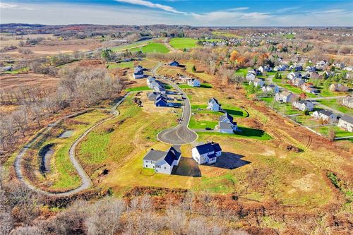 8 Mendon Center Rd, Pittsford, NY, 14534-2808 | Card Image