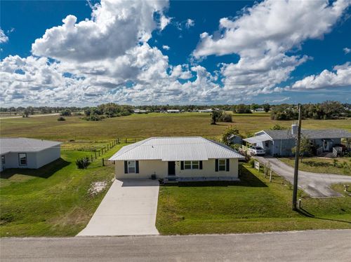 7105 Sw Clematis Dr, ARCADIA, FL, 34269-6459 | Card Image