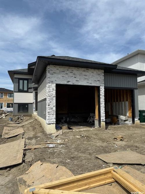 383 Sharma Crescent, Saskatoon, SK, S7W1K8 | Card Image