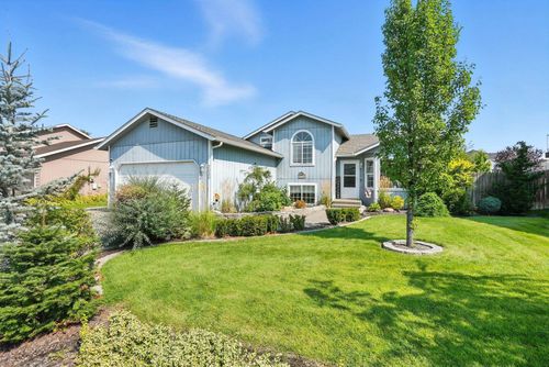 2020 N Hodges Ln, Spokane Valley, WA, 99016-8586 | Card Image