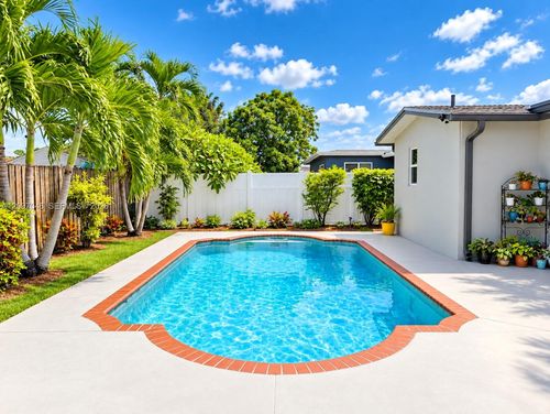 8521 Nw 25th St, Sunrise, FL, 33322-2937 | Card Image