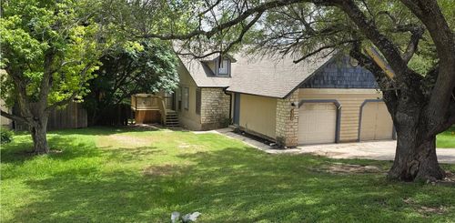 b-375 Fantail Loop, Lakeway, TX, 78734-4855 | Card Image