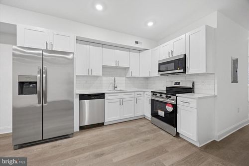 4-838 S 51st St, PHILADELPHIA, PA, 19143-3229 | Card Image