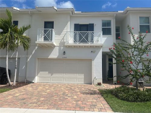 11997 Park Central, Royal Palm Beach, FL, 33411-1686 | Card Image