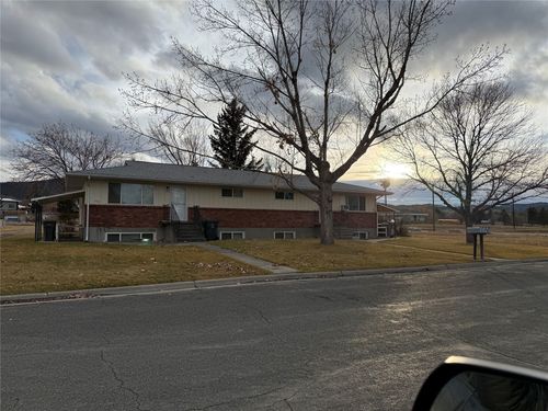 1701 Townsend Ave, Helena, MT, 59601-3075 | Card Image
