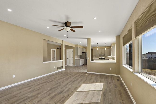 11007 65 Th St, House other with 5 bedrooms, 3 bathrooms and null parking in Kenosha WI | Image 12