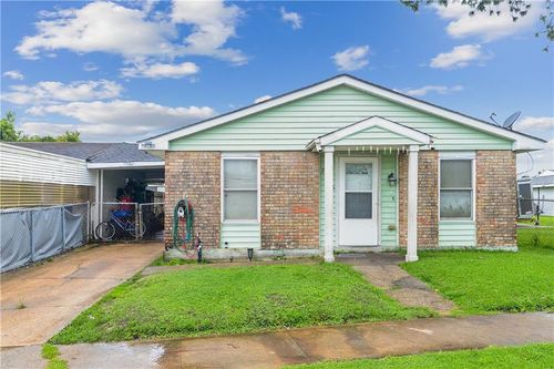 7646 Avalon Way, New Orleans, LA, 70127-1753 | Card Image