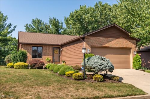 2199 Prestwick Dr, Uniontown, OH, 44685-7554 | Card Image