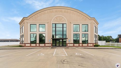 114 E 49th St., Texarkana, AR, 71854 | Card Image