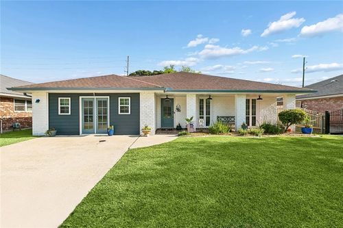 8021 Barocco Dr, Harahan, LA, 70123-4416 | Card Image