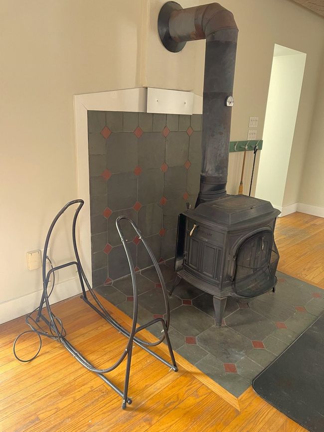 57 Hartley Hill Rd S, House other with 2 bedrooms, 1 bathrooms and null parking in Saxtons River VT | Image 16