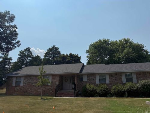 2 Westview Cir, Searcy, AR, 72143-4916 | Card Image