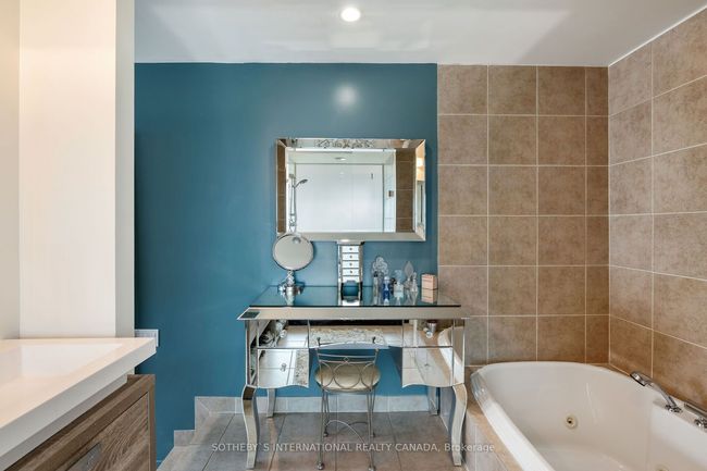 1 - 155 Dalhousie St, Condo with 2 bedrooms, 3 bathrooms and 2 parking in Toronto ON | Image 26
