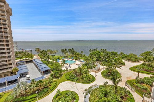 b907-2 Grove Isle Dr, Miami, FL, 33133-4119 | Card Image