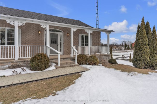 4953 Bradford Rd, House other with 2 bedrooms, 2 bathrooms and 10 parking in Harrowsmith ON | Image 5