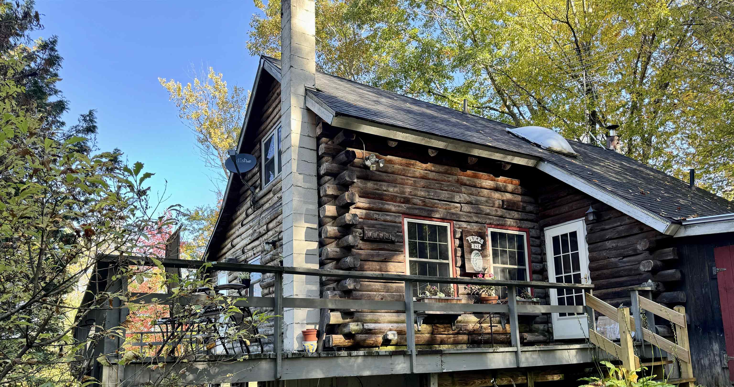 Woodlands Ln, Hyde Park, VT 05655