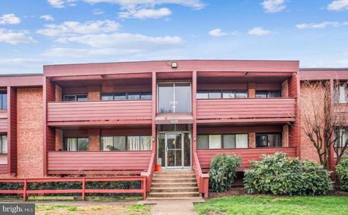 apt-22-1509 S George Mason Dr, ARLINGTON, VA, 22204-3468 | Card Image