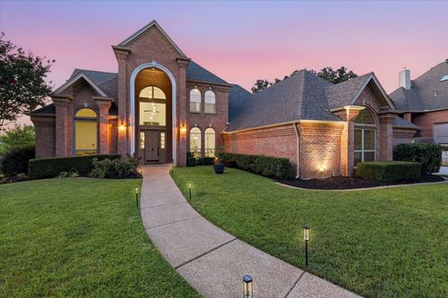 614 Llano Ct, Southlake, TX, 76092-6040 | Card Image