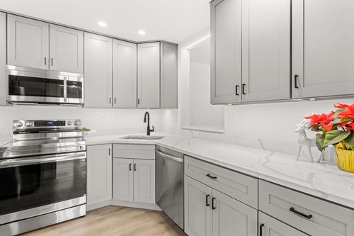 unit-1-2 Scituate Pl, Merrimack, NH, 03054-2786 | Card Image