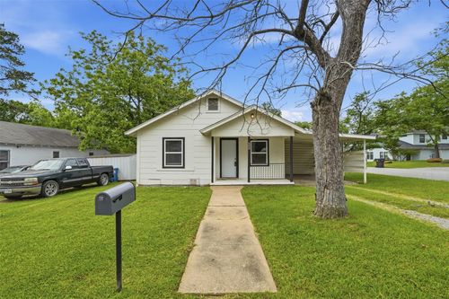 500 E Heron St, Denison, TX, 75021-6450 | Card Image