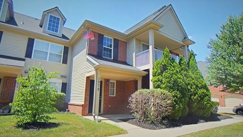 3979 Berkeley Ave, Canton, MI, 48188-7229 | Card Image