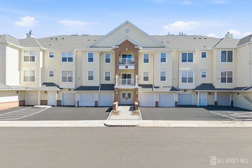 2103 Avery Ct, Somerset, NJ, 08873-6088 | Card Image
