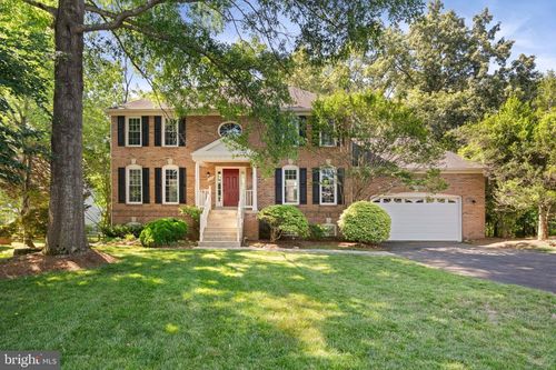15153 Stillfield Pl, CENTREVILLE, VA, 20120-3910 | Card Image