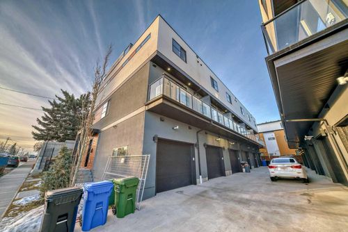 1-3404 8 Avenue, Calgary, AB, T3C2Z7 | Card Image