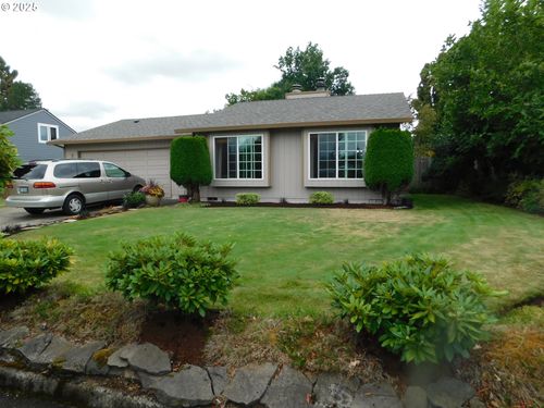 239 Sw 9th Ave, Canby, OR, 97013-4207 | Card Image
