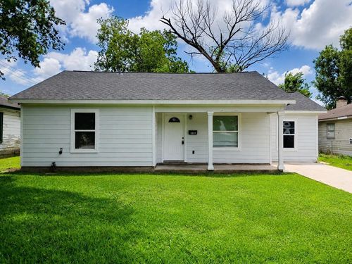 4859 Bellnole Dr, Houston, TX, 77017-3815 | Card Image