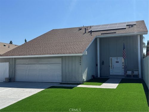 3609 S Parton St, Santa Ana, CA, 92701 | Card Image